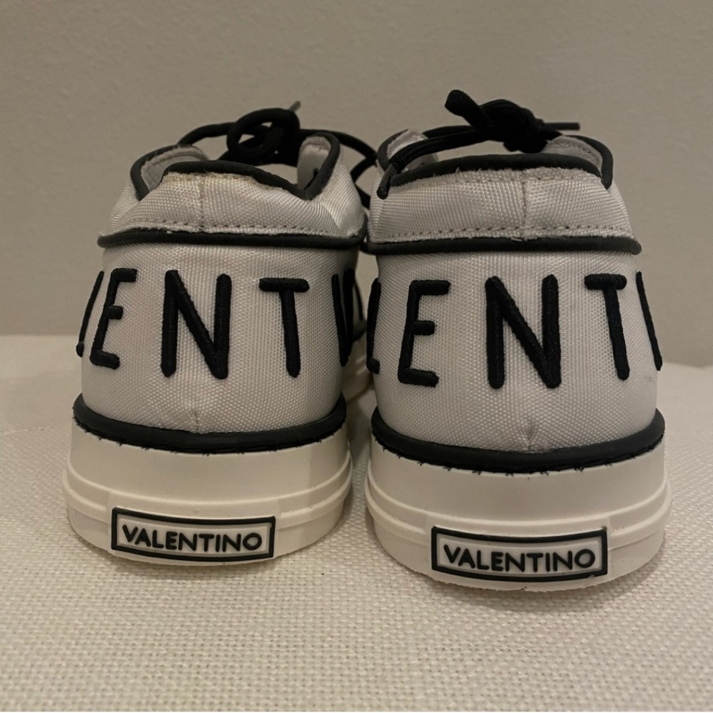 CUTE VALENTINO SHOES. - Picture 5 of 5